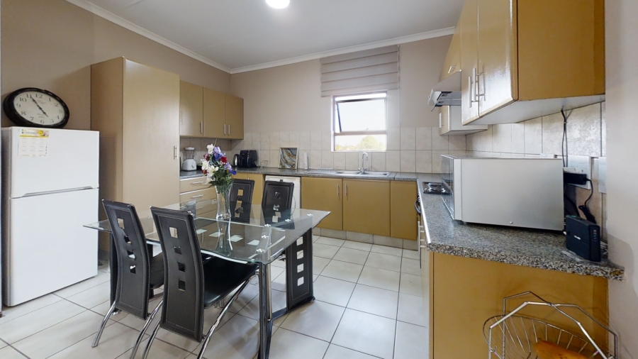 2 Bedroom Property for Sale in Jansenpark Gauteng
