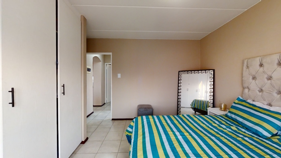 2 Bedroom Property for Sale in Jansenpark Gauteng