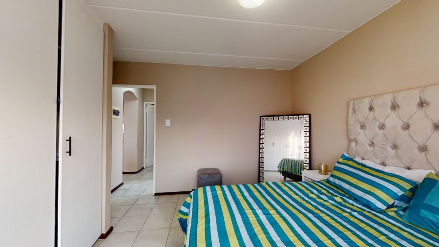 2 Bedroom Property for Sale in Jansenpark Gauteng