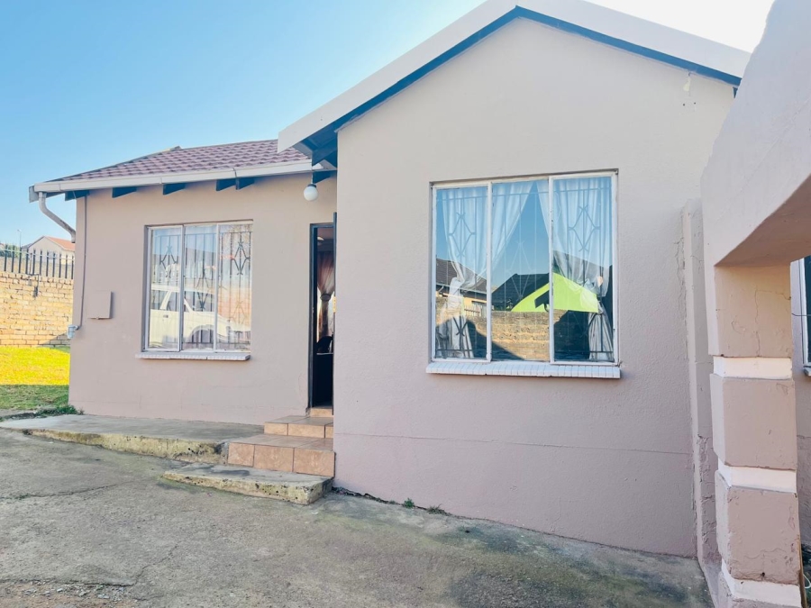 3 Bedroom Property for Sale in Groblerpark Gauteng