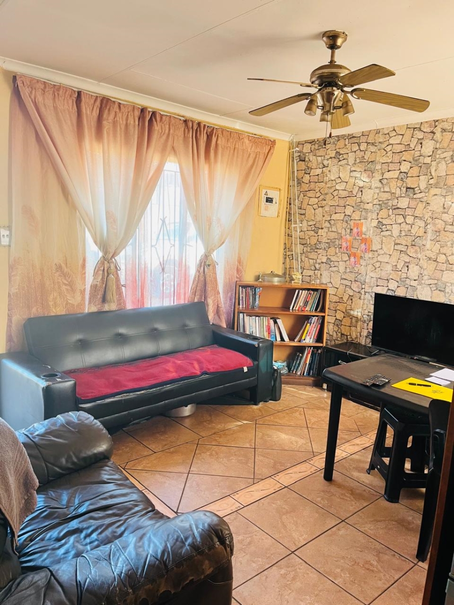 3 Bedroom Property for Sale in Groblerpark Gauteng