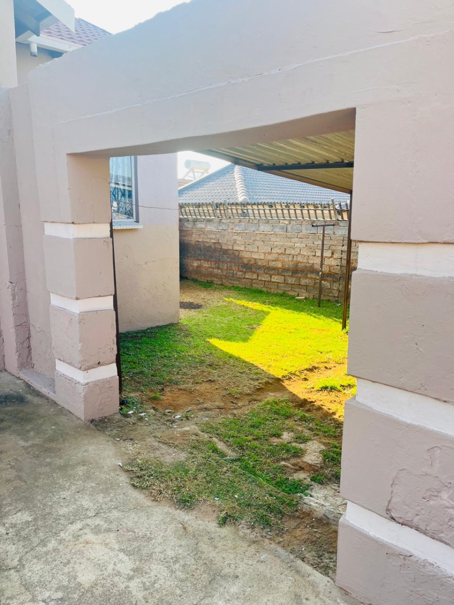3 Bedroom Property for Sale in Groblerpark Gauteng
