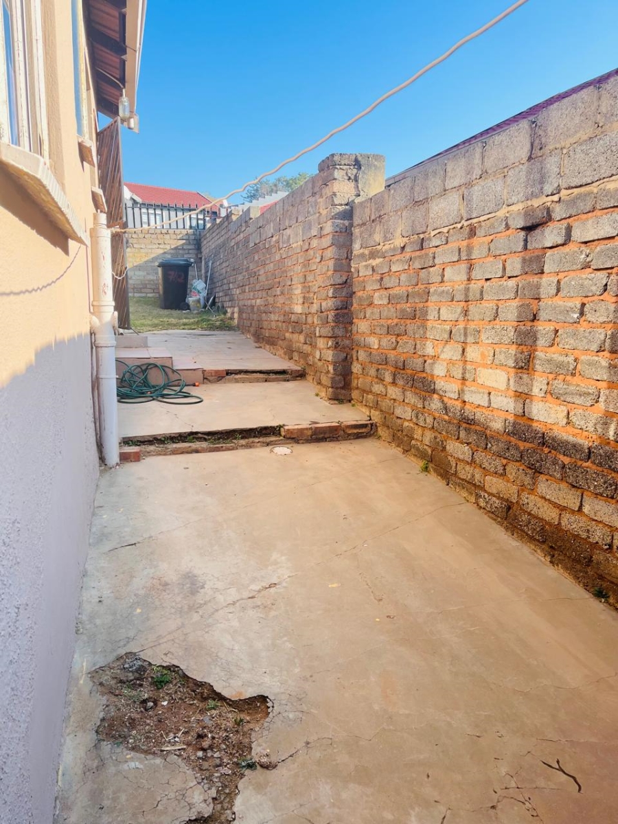 3 Bedroom Property for Sale in Groblerpark Gauteng