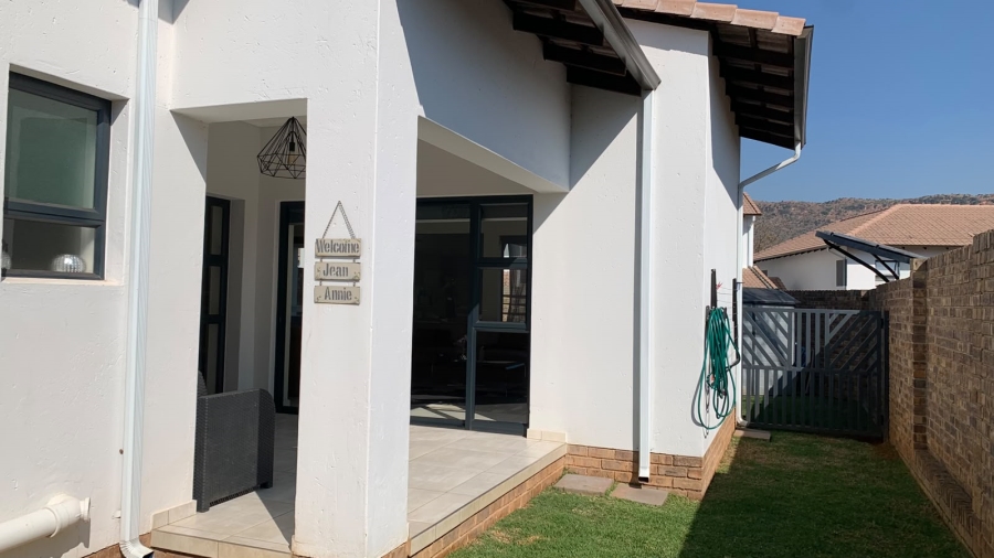 3 Bedroom Property for Sale in Ruimsig Gauteng