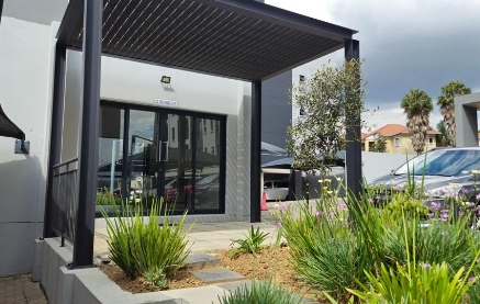 2 Bedroom Property for Sale in Grand Central Gauteng
