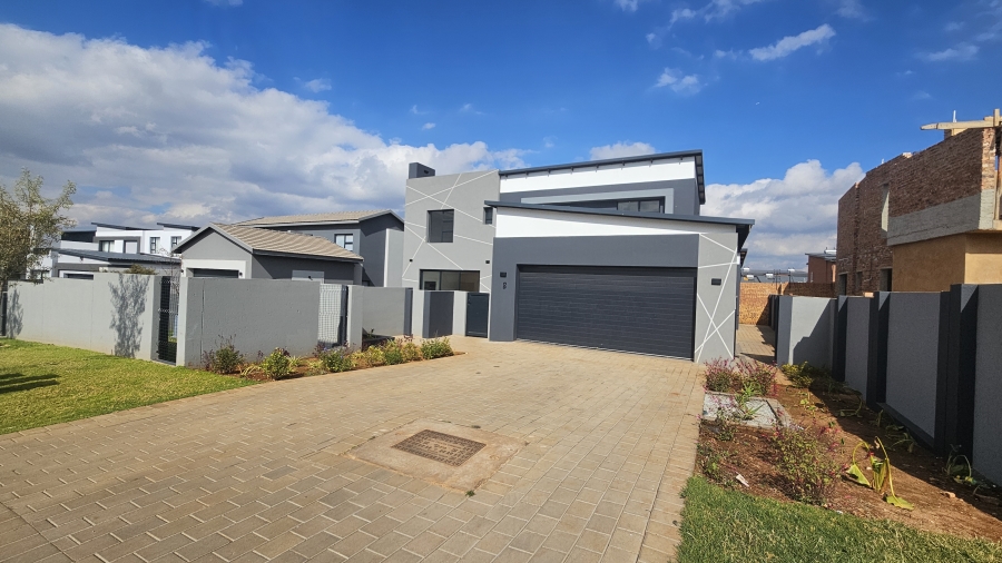 4 Bedroom Property for Sale in Fountainbrook Estate Gauteng