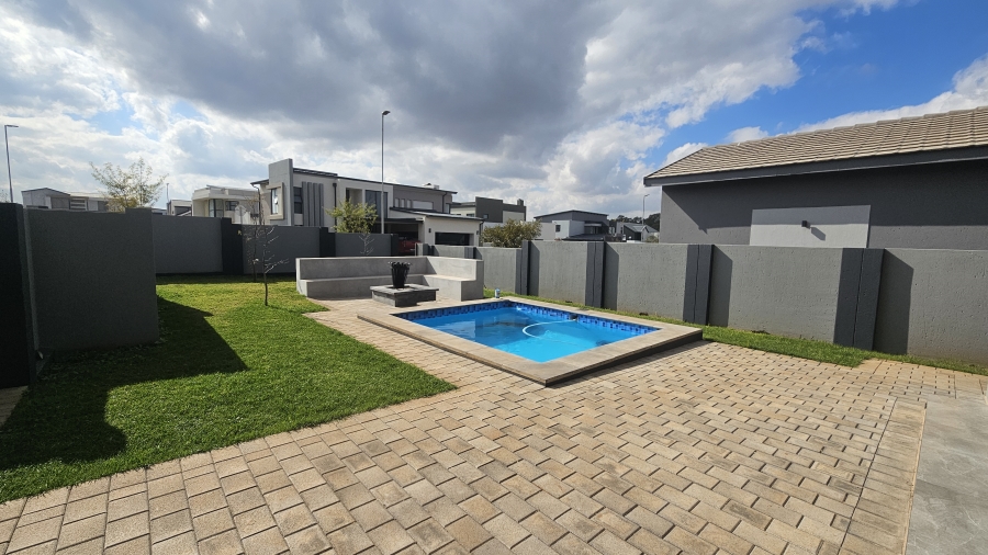 4 Bedroom Property for Sale in Fountainbrook Estate Gauteng