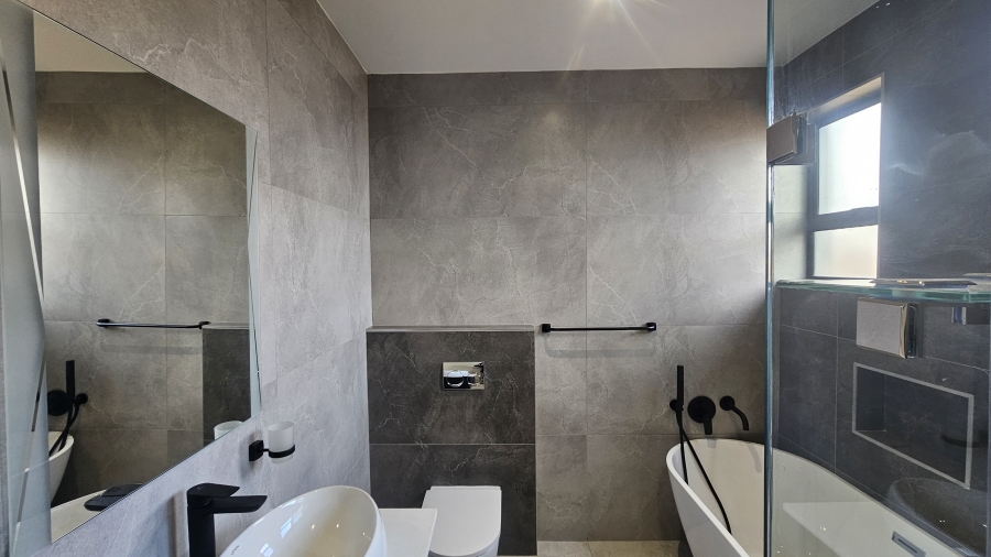 4 Bedroom Property for Sale in Fountainbrook Estate Gauteng