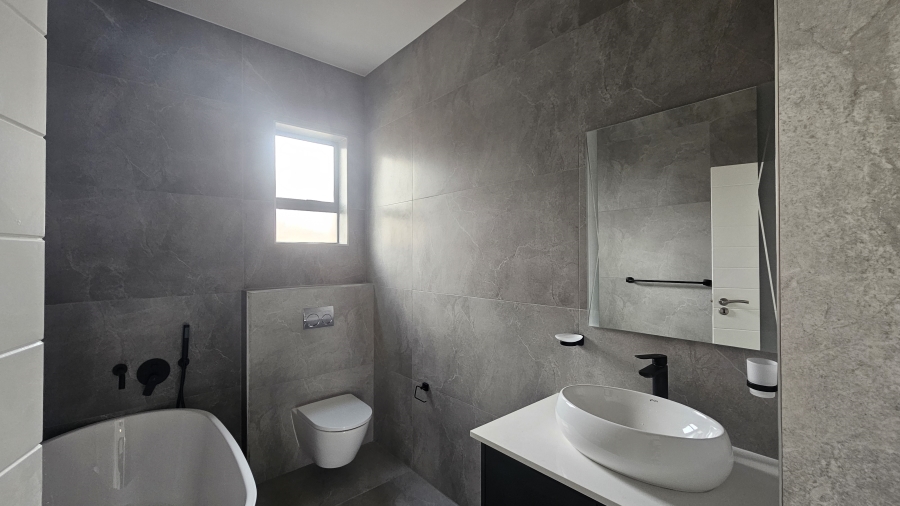 4 Bedroom Property for Sale in Fountainbrook Estate Gauteng