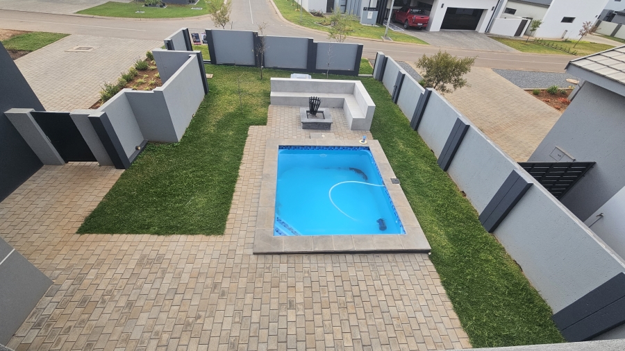 4 Bedroom Property for Sale in Fountainbrook Estate Gauteng