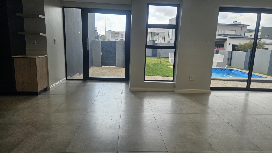 4 Bedroom Property for Sale in Fountainbrook Estate Gauteng