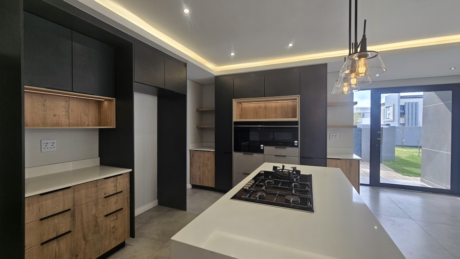 4 Bedroom Property for Sale in Fountainbrook Estate Gauteng