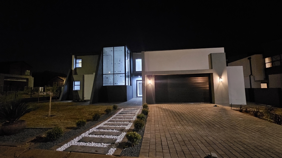 4 Bedroom Property for Sale in Fountainbrook Estate Gauteng