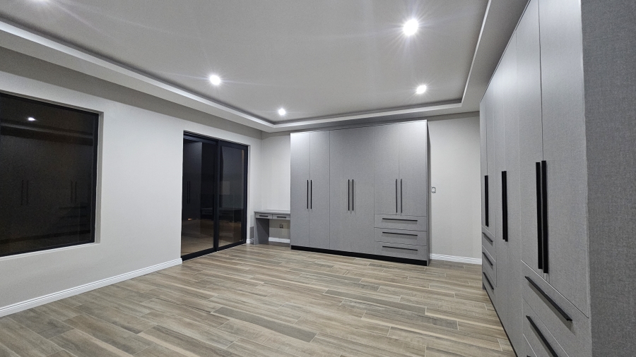 4 Bedroom Property for Sale in Fountainbrook Estate Gauteng