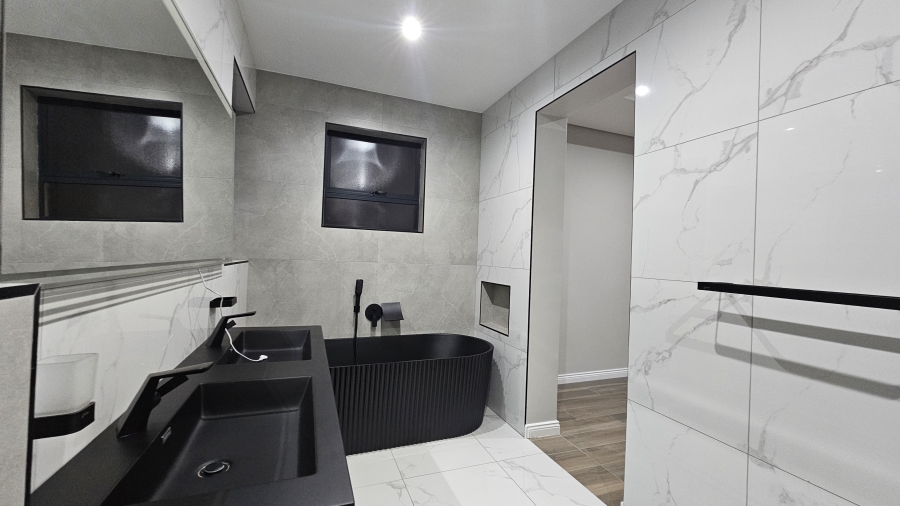 4 Bedroom Property for Sale in Fountainbrook Estate Gauteng