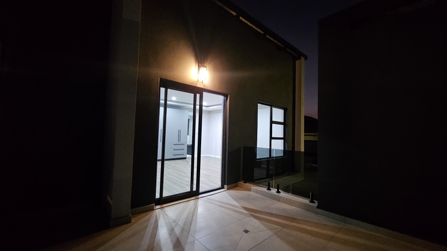 4 Bedroom Property for Sale in Fountainbrook Estate Gauteng