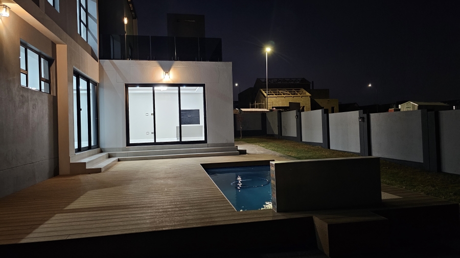 4 Bedroom Property for Sale in Fountainbrook Estate Gauteng