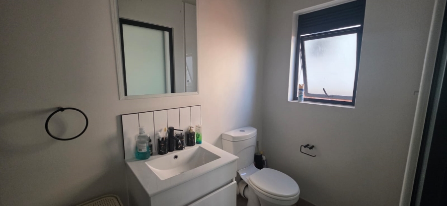 To Let 2 Bedroom Property for Rent in Linbro Park Gauteng