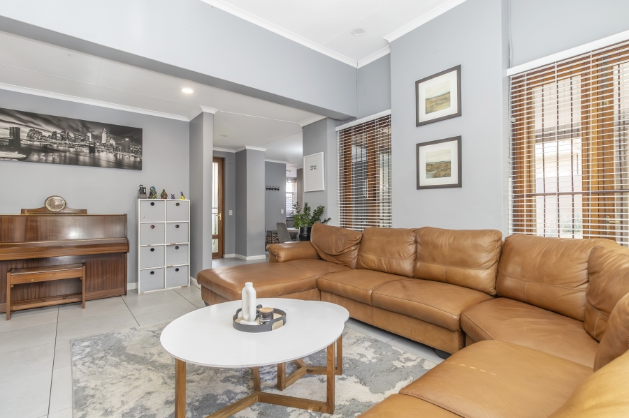 3 Bedroom Property for Sale in Fourways Gauteng
