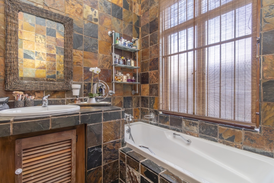 3 Bedroom Property for Sale in Fourways Gauteng