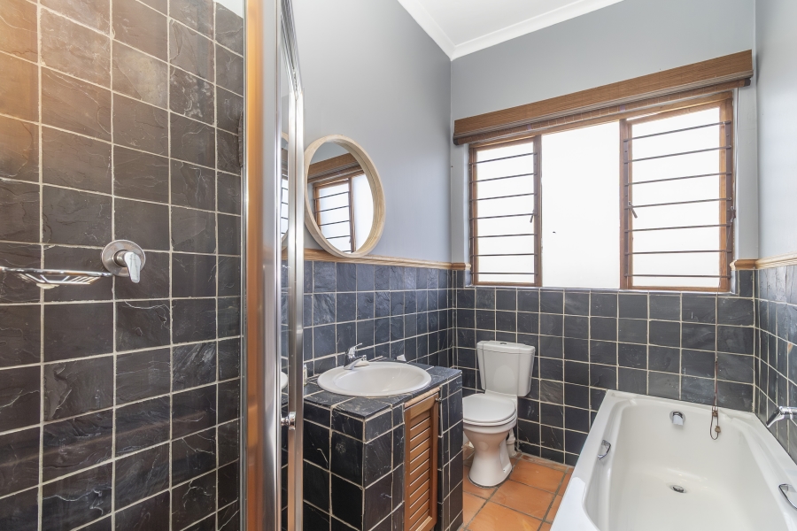 3 Bedroom Property for Sale in Fourways Gauteng