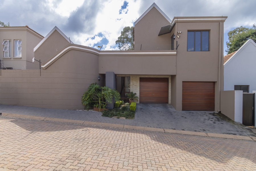 3 Bedroom Property for Sale in Fourways Gauteng
