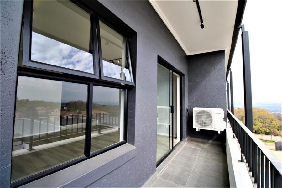 To Let 1 Bedroom Property for Rent in Bryanston Gauteng