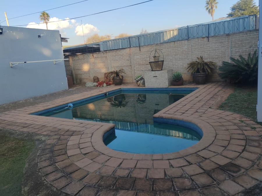 3 Bedroom Property for Sale in Dalview Gauteng