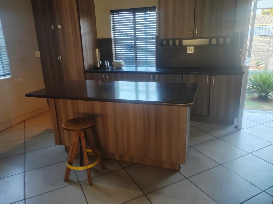 3 Bedroom Property for Sale in Dalview Gauteng