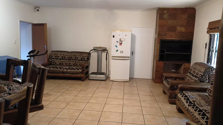 To Let 3 Bedroom Property for Rent in Kenleaf Gauteng