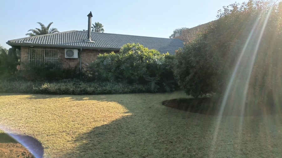 To Let 3 Bedroom Property for Rent in Kenleaf Gauteng