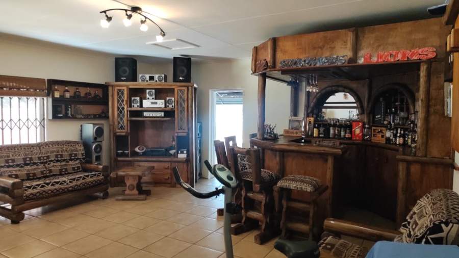 To Let 3 Bedroom Property for Rent in Kenleaf Gauteng