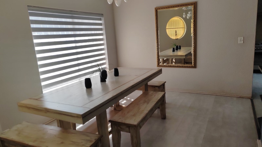 To Let 3 Bedroom Property for Rent in Kenleaf Gauteng