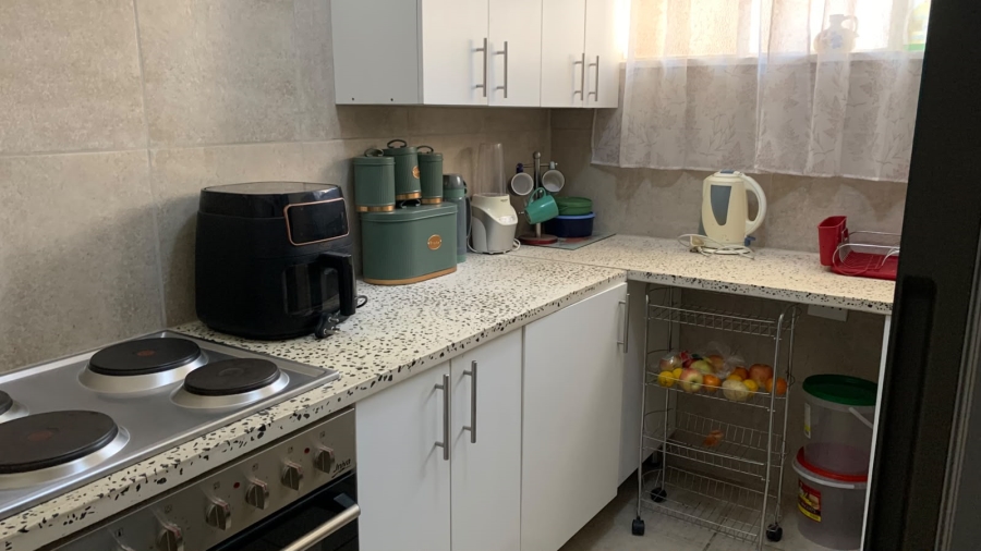 2 Bedroom Property for Sale in Wentworth Park Gauteng