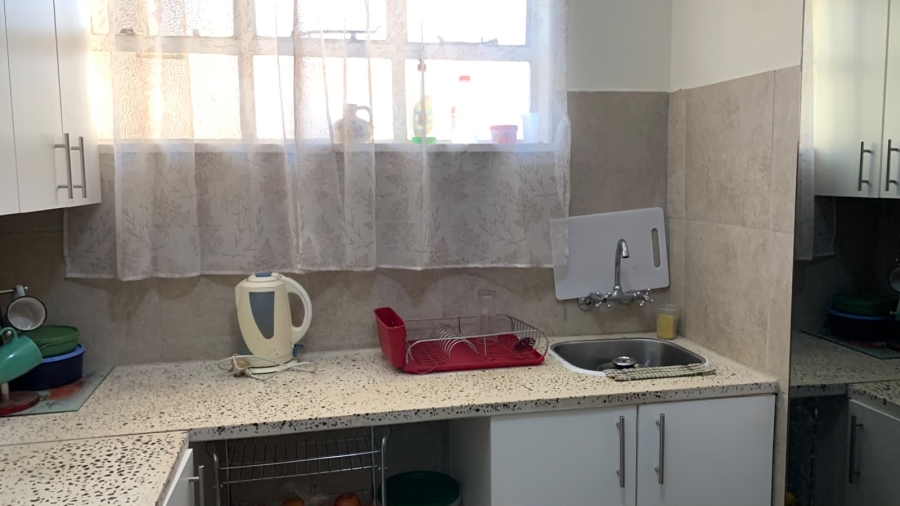 2 Bedroom Property for Sale in Wentworth Park Gauteng