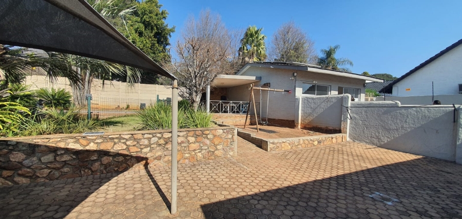 4 Bedroom Property for Sale in Noordheuwel Gauteng