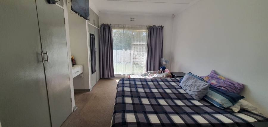 4 Bedroom Property for Sale in Noordheuwel Gauteng