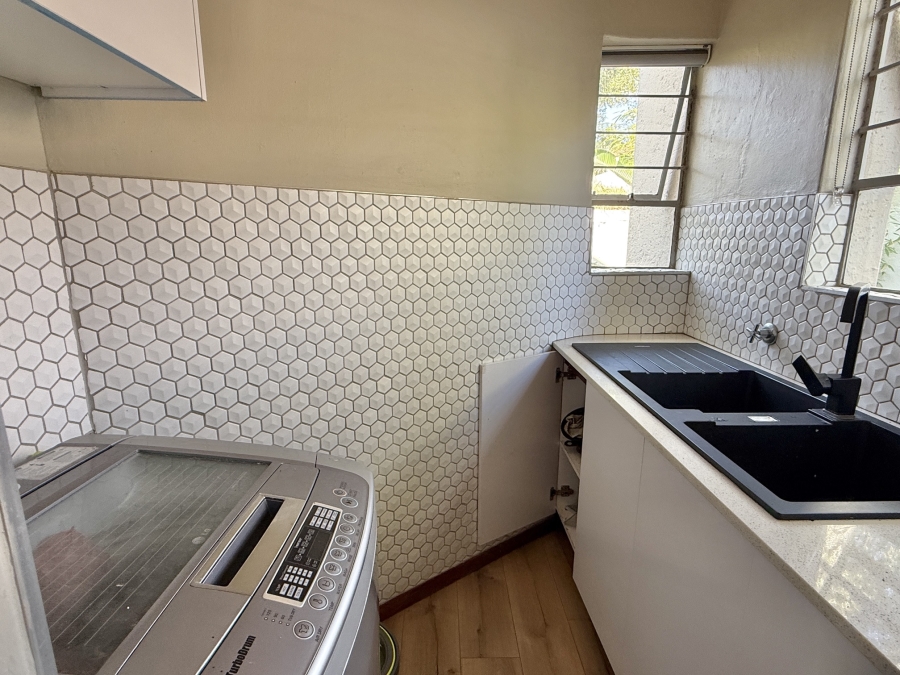 3 Bedroom Property for Sale in Faerie Glen Gauteng