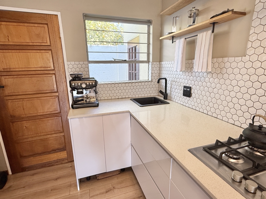 3 Bedroom Property for Sale in Faerie Glen Gauteng