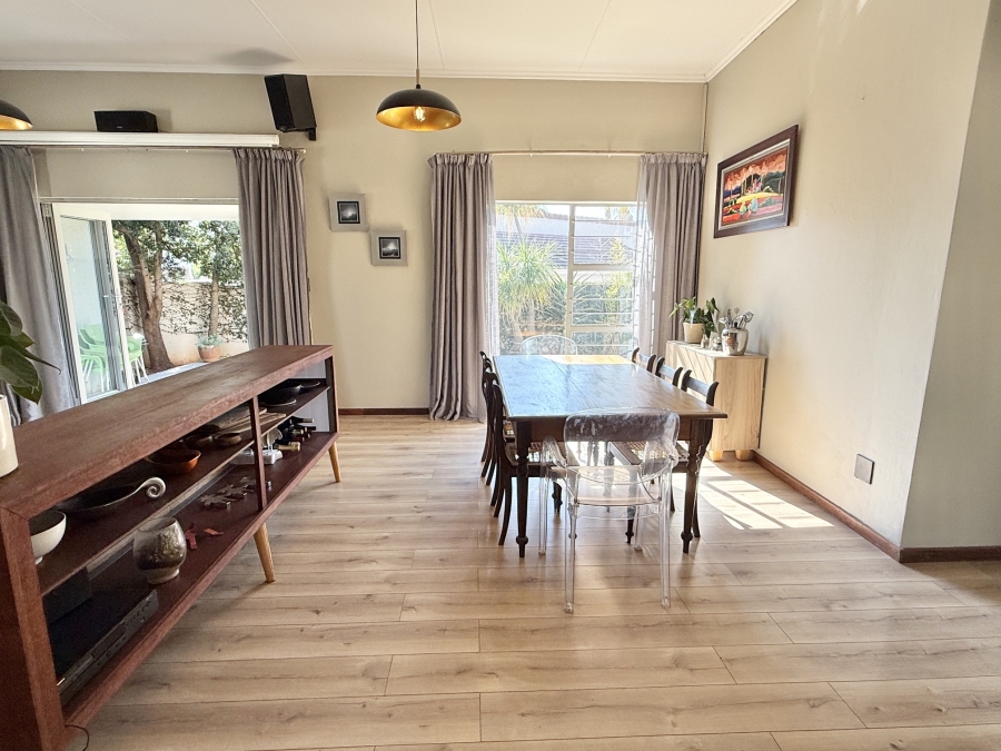 3 Bedroom Property for Sale in Faerie Glen Gauteng