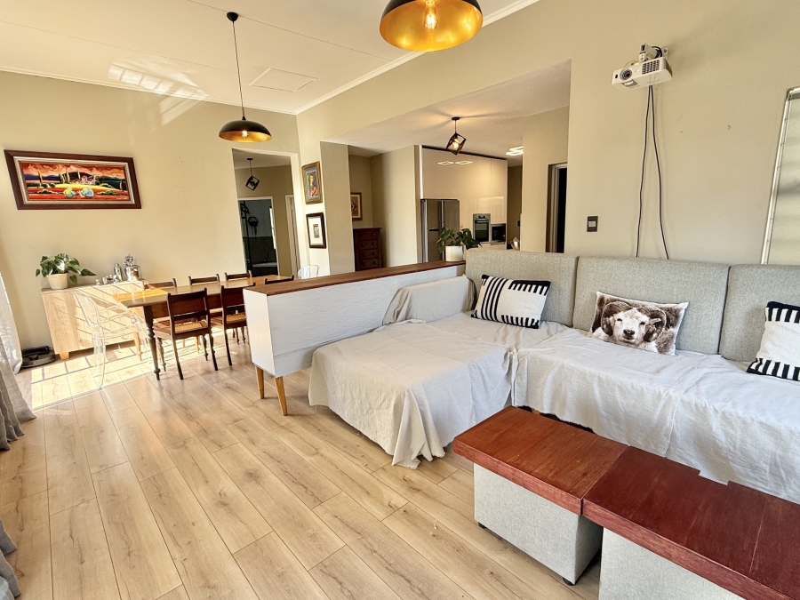 3 Bedroom Property for Sale in Faerie Glen Gauteng