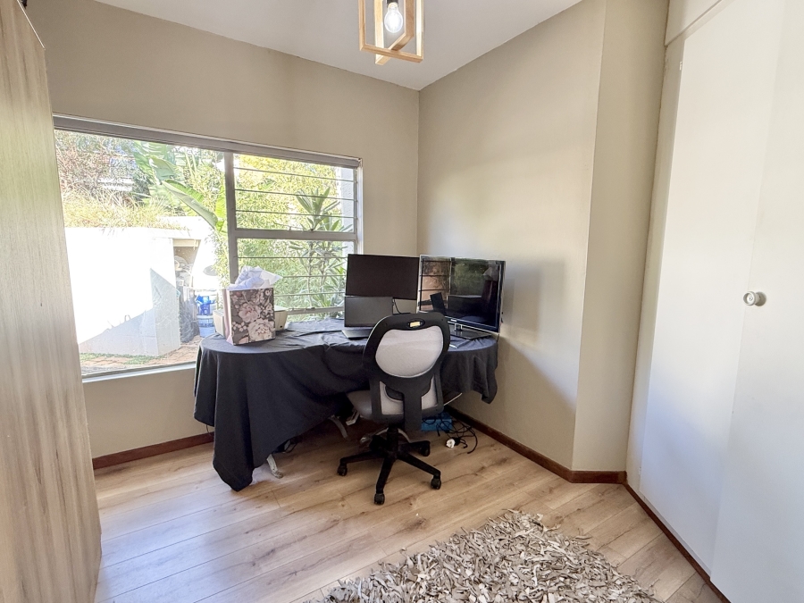3 Bedroom Property for Sale in Faerie Glen Gauteng