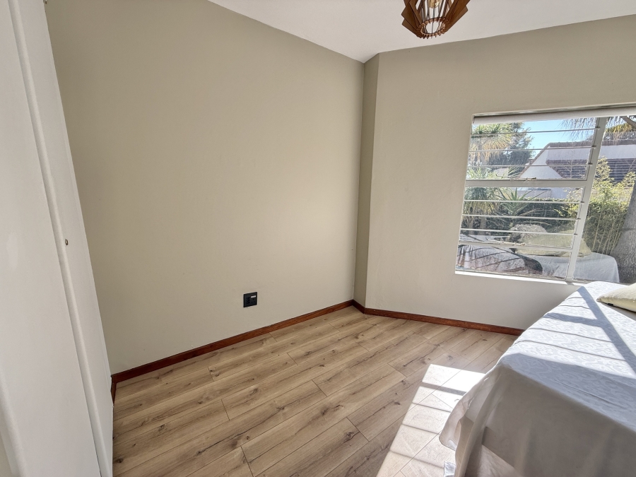 3 Bedroom Property for Sale in Faerie Glen Gauteng