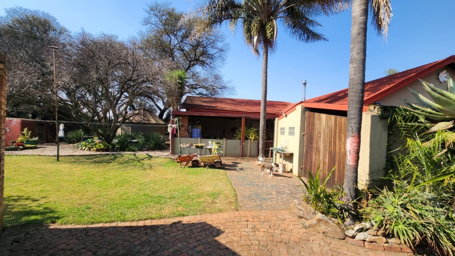 4 Bedroom Property for Sale in Valhalla Gauteng