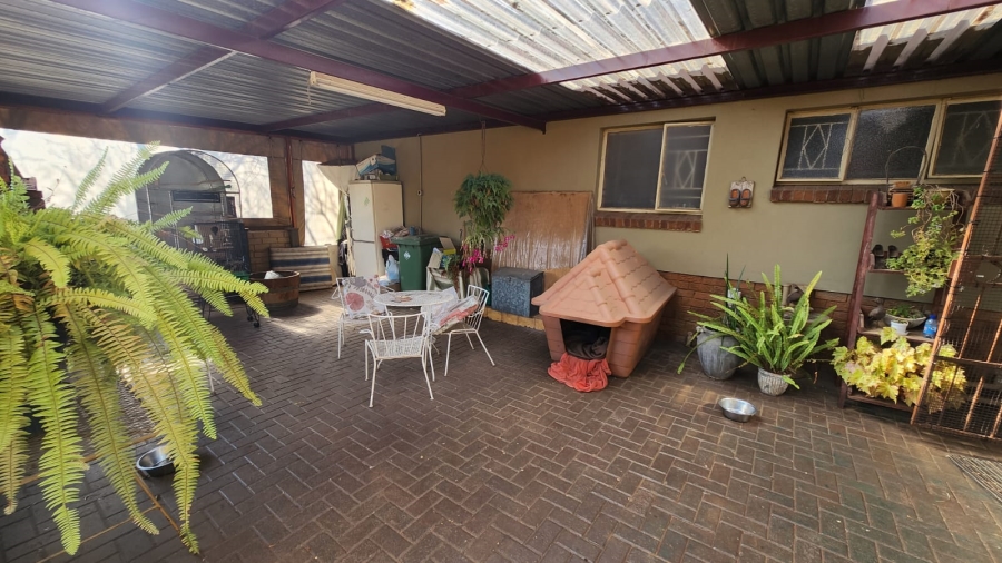 4 Bedroom Property for Sale in Valhalla Gauteng