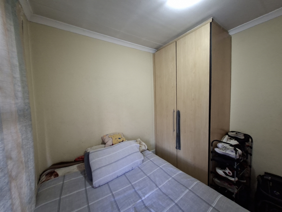 5 Bedroom Property for Sale in Olievenhoutbosch Gauteng