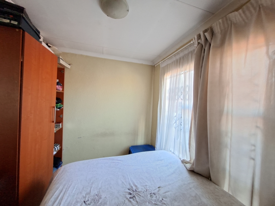 5 Bedroom Property for Sale in Olievenhoutbosch Gauteng