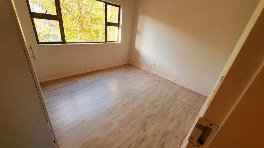 2 Bedroom Property for Sale in Lonehill Gauteng