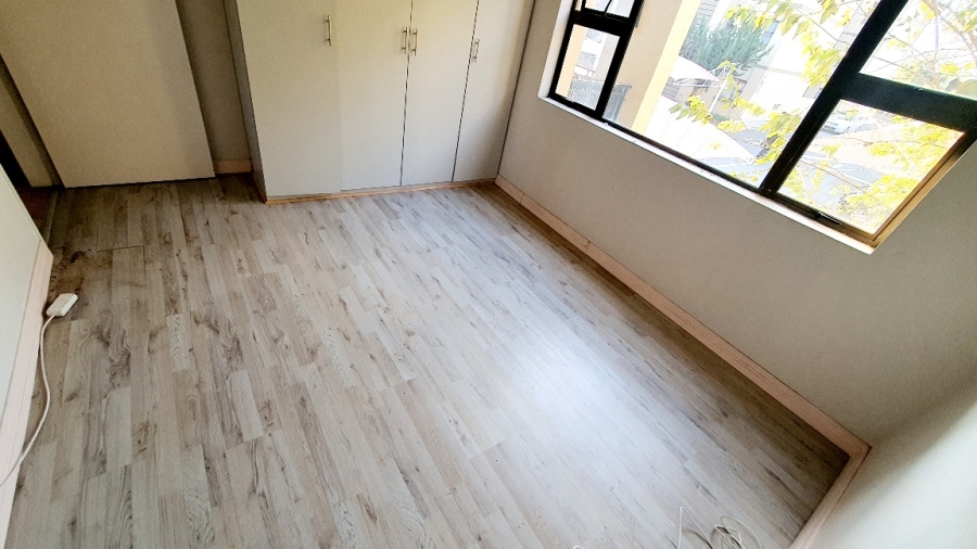 2 Bedroom Property for Sale in Lonehill Gauteng