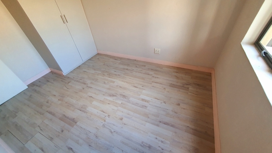 2 Bedroom Property for Sale in Lonehill Gauteng